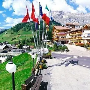*** Hotel Dolomites Base Camp Olympia Italien
